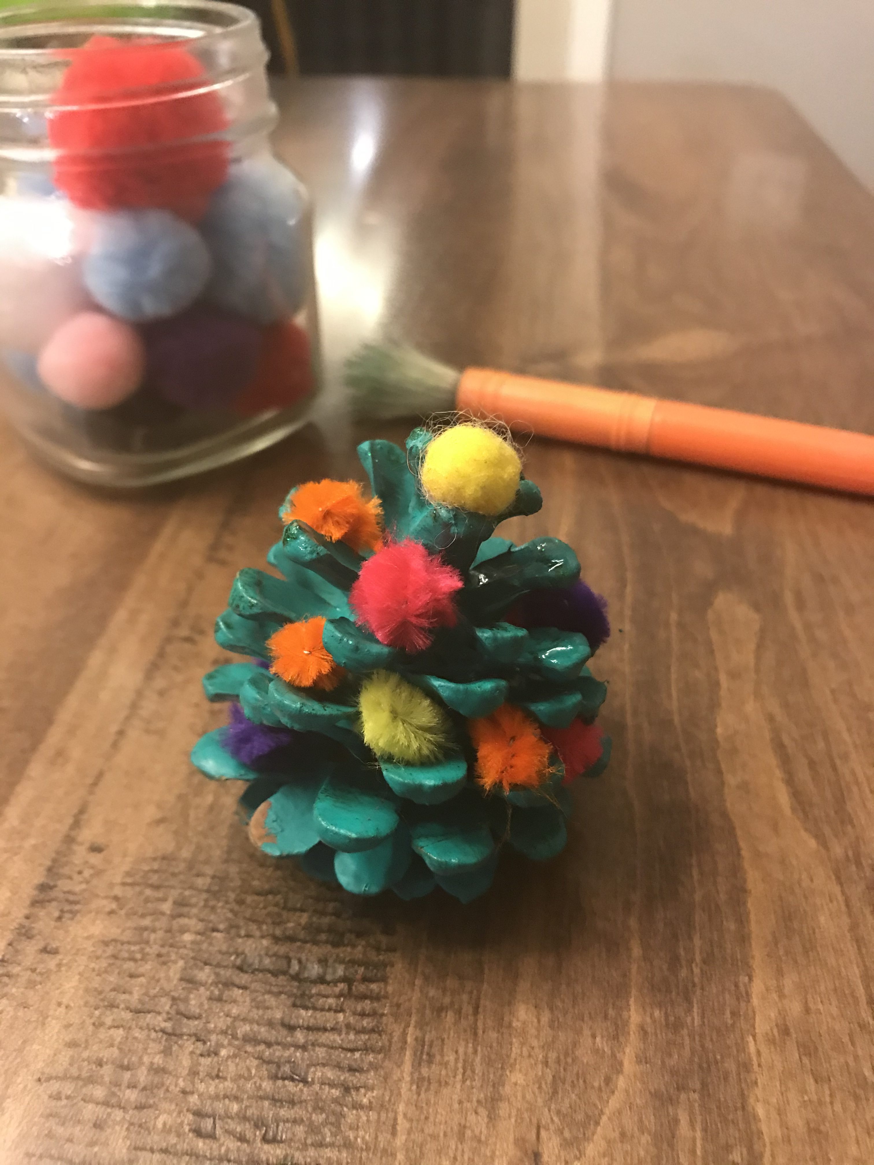 Pinecone Christmas tree Holiday Craft