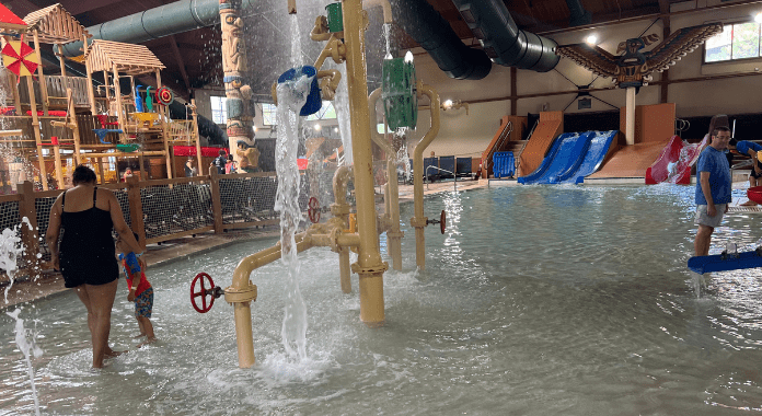 indoor waterparks near Omaha