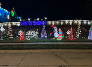 holiday lights in Omaha